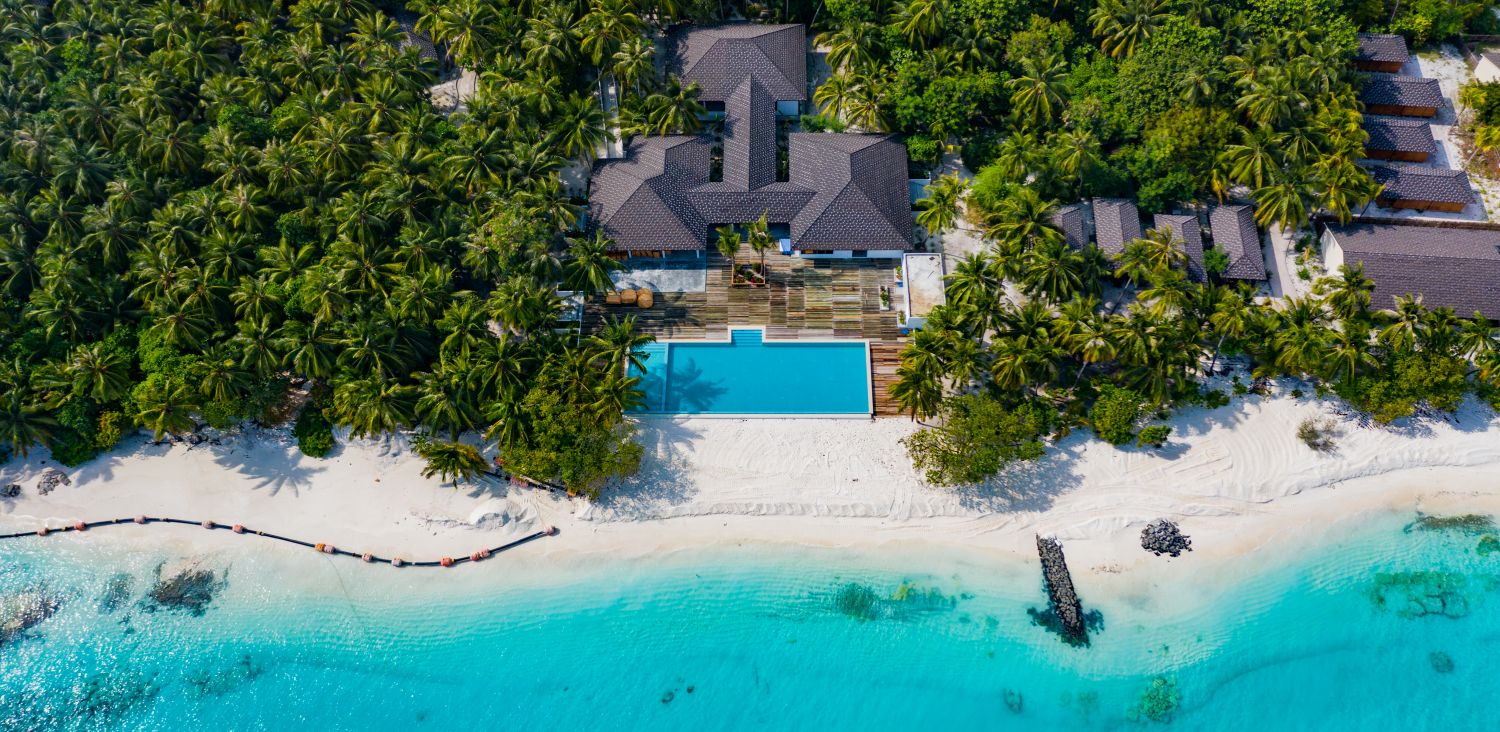 Fiyavalhu Resort Maldives 4* - курорт на локальном острове